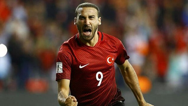 Cenk Tosun'a bir şok daha! Sözleşmesi feshedildi...