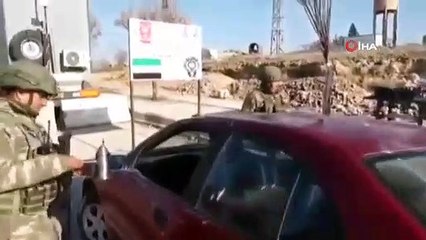 - Türk askerlerinden İdlib'de halka kahve ikramı