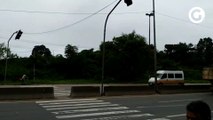 Internauta registra semáforo com defeito em Viana