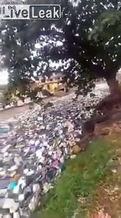 La décharge est emportée par les inondations !