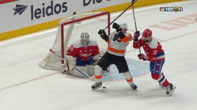 Kevin Hayes scores on Derek Grant's incredible soccer-style pass