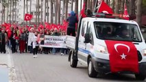 Marmaris'te 'Şehitlere Saygı' yürüyüşü