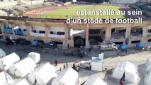 Syrie: un stade de football, abri pour les déplacés d'Idleb
