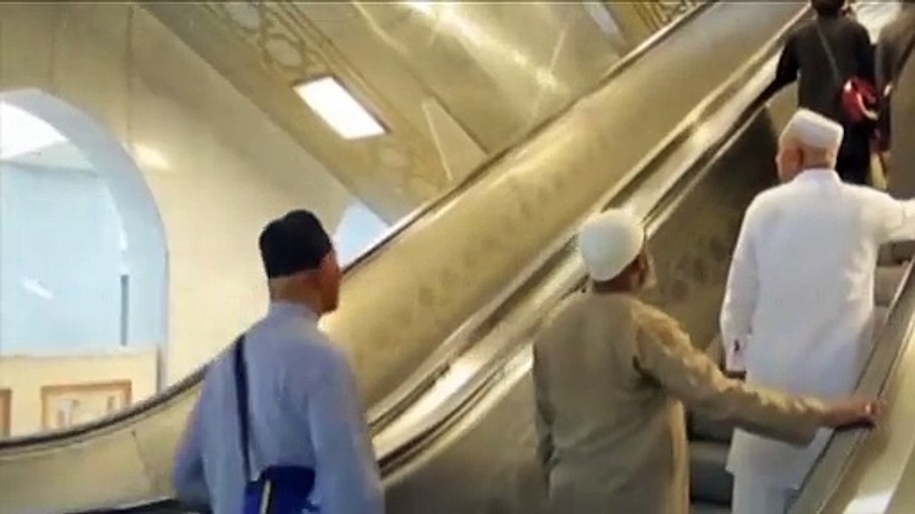 Saudi Arabia suspends pilgrimages for Saudi citizens and residents