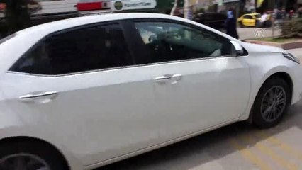 Kovalamacayla durdurulan "çalıntı" otomobilden, ihbarda bulunan kişinin oğlu çıktı