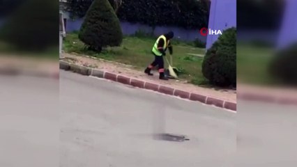 'Kendisi bile mutluluk sebebi' temizlik işçisi sosyal medyayı salladı