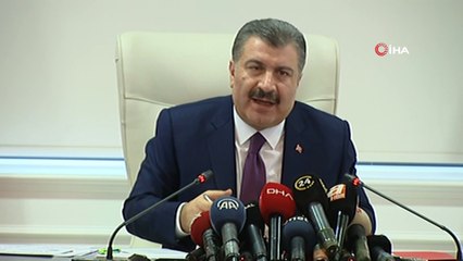 Bakan Koca: 'Singapur’da korona virüs tanısı konan yolcu Fransız vatandaşıdır. Londra’dan Singapur’a giden transit bir yolcudur. Uçağımız yolcusuz olarak dönüş yapmıştır. Mürettebat tedbiren 14 gün gözetim altında tutulacaktır'