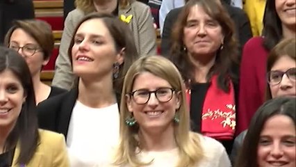 Las 59 diputadas del Parlament se unen por el Día de la Mujer