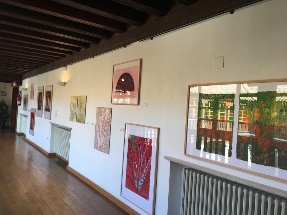 Grabados y fotografías de las ganadoras de Artistas por la Igualdad