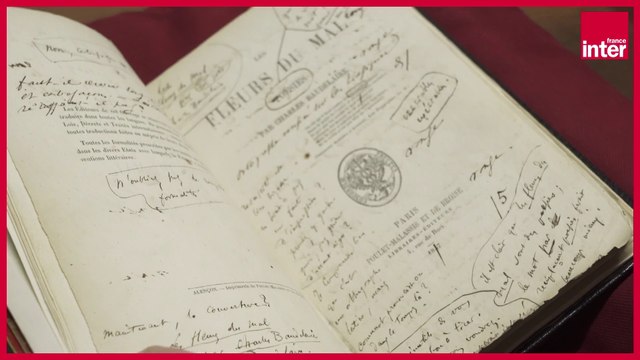 Des Fleurs du mal à la première Bible de Gutenberg, voyage à la réserve des livres rares de la BNF
