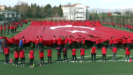 Adıyaman’da Dev Türk Bayrağı Görüntüsü Hayran Bıraktı