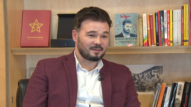 Rufián dice que los escraches van en el cargo