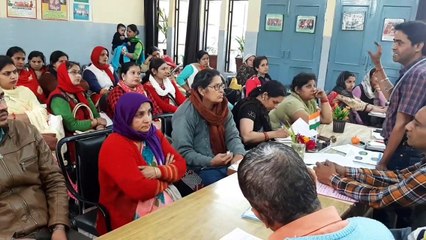 कांधला मिशन इंद्रधनुष संचारी रोगों को शमीटिंग कर NMOको प्रशिक्षण