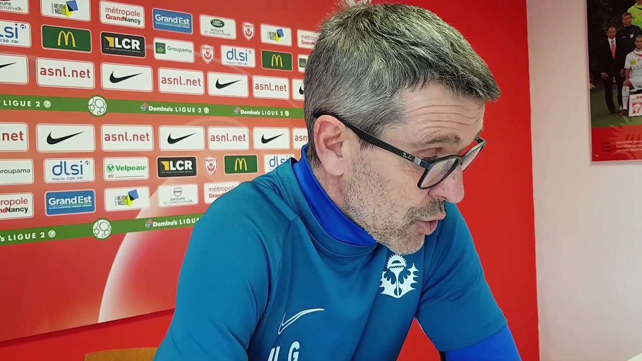 Le gardien Baptiste Valette et le coach Jean-Louis Garcia en conférence de presse avant Niort-ASNL