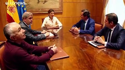 España prevé medidas para paralizar la actividad empresarial en caso de riesgo por coronavirus