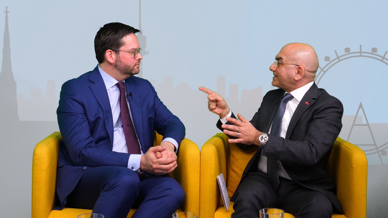 Türkischer Botschafter Ceyhun und EU-Abgeordneter Mandl über die Flüchtlingskrise
