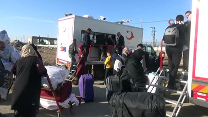 Suriyeliler, Üç Ayları Yakınlarıyla Geçirmek İçin Ülkelerine Gidiyor