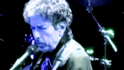 Bob Dylan  - Aint  it Just like the Night  to Play Tricks when You're Trying to be so Quiet....