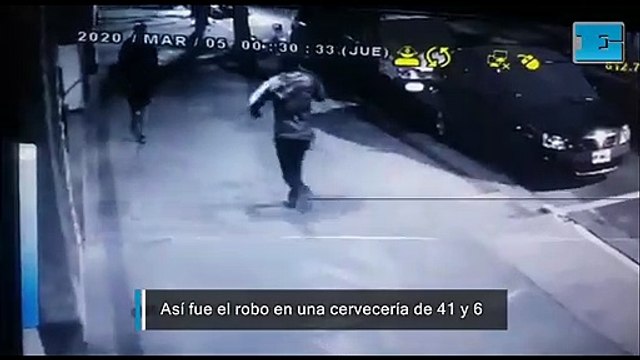 Robaron en una cervecería de 41 y 6, le dispararon a los clientes pero al huir chocaron y cayeron presos