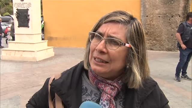 Las diócesis españolas suspenden algunos 'besamanos' por el coronavirus