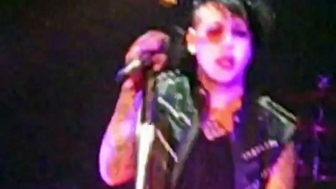 Marilyn Manson - Pistol Whipped (Live 2012) [Multicam]