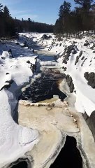 St. Louis River Ice Starting to Break Off