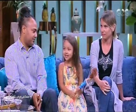 ملكة جمال الأطفال في روسيا :تغنى ماما زمانها جية على الهواء ووالدها أول إعلان قدمته كان عندها 8 شهور