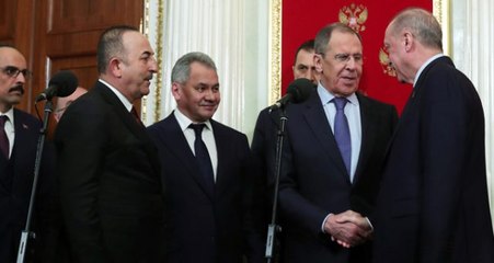 Mikrofonun açık olduğunu fark etmeyen Erdoğan, Lavrov'a sordu: Esed ile görüşüldü mü?