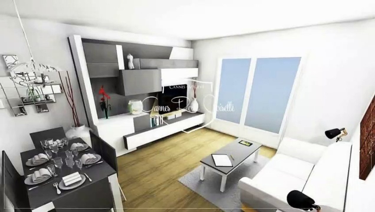 À Mandelieu-La-Napoule, grand appartement avec 2 chambres à