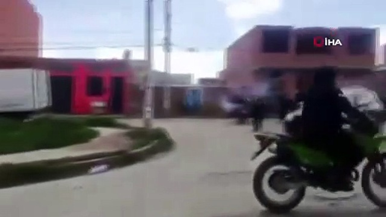 - Bolivya’da çocuklar gaz bombalarının hedefi oldu