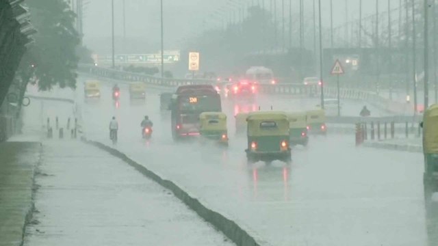 Rains, thunderstorm hit parts of Delhi, more showers likely