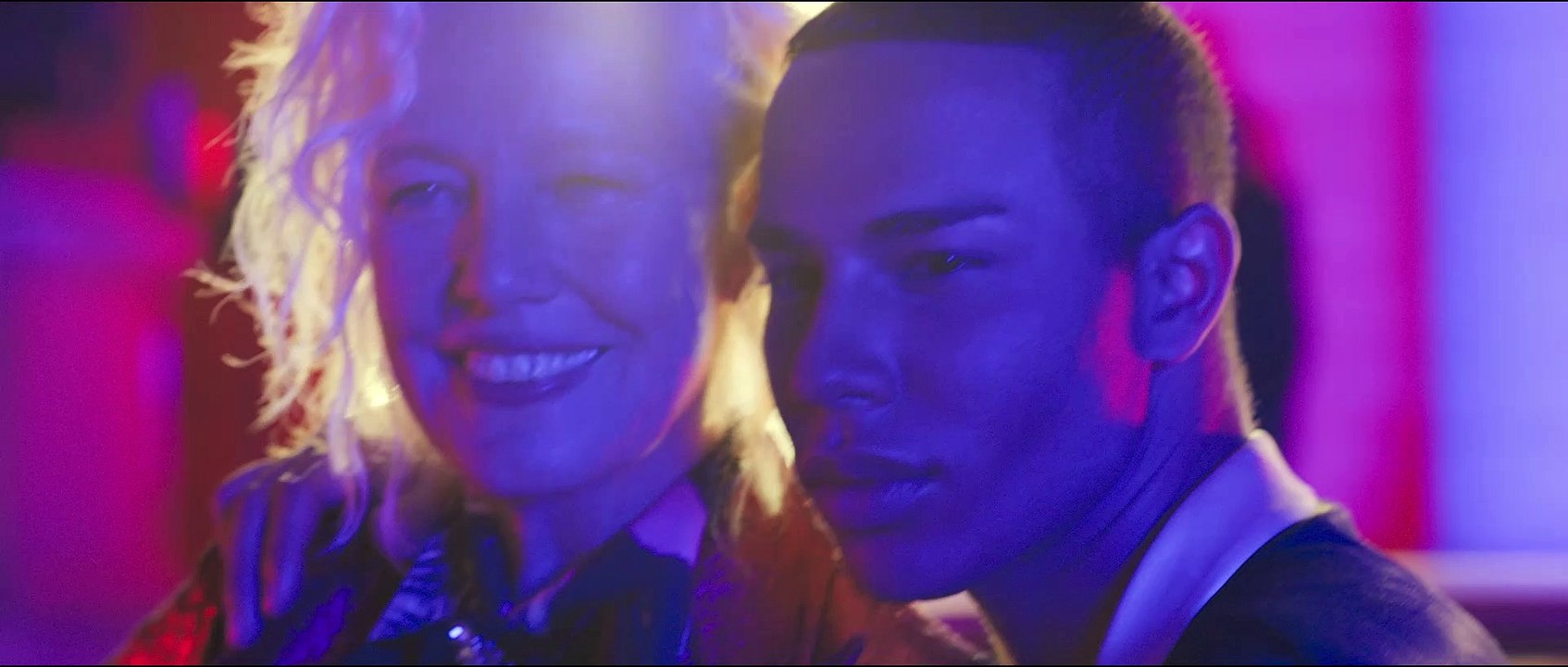 Wonder Boy - Olivier Rousteing, né sous X (2019) - Trailer (English Subs)