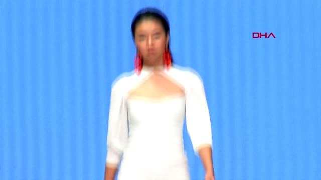 Antalya fashion week'te mehmetçiğe asker selamlı destek