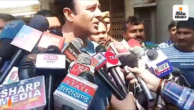 भाजपा विधायक संगीत सोम ने ताहिर हुसैन को बताया आतंकवादी, कहा- ऐसे लोगों को गोली मार देनी चाहिए