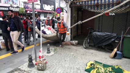 İş yerinden gelen pis kokular önce polisi, sonra belediyeyi harekete geçirdi