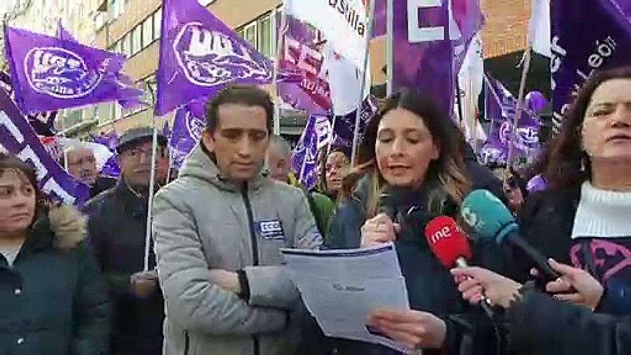 UGT y CCOO ven "indispensable" una Ley de igualdad salarial