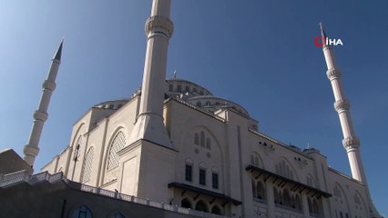 Cumhuırbaşkanı Erdoğan, Çamlıca Cami'nde Vatandaşlara Seslendi
