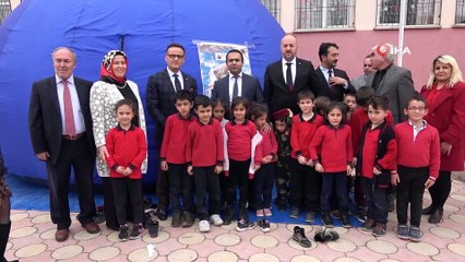 Öğrenciler uzay çadırında hem eğlendi hem de öğrendi