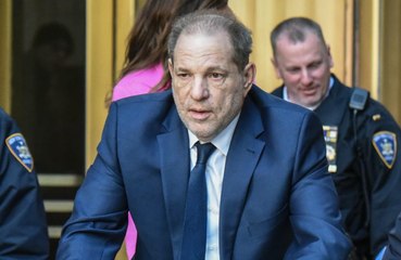 Descargar video: Harvey Weinstein wird ins Rikers Island-Gefängnis verlegt