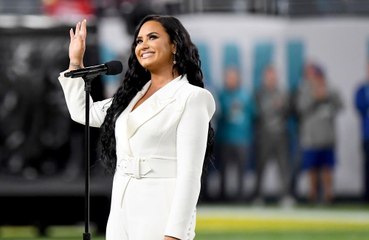 Demi Lovato quiere besar a Rihanna