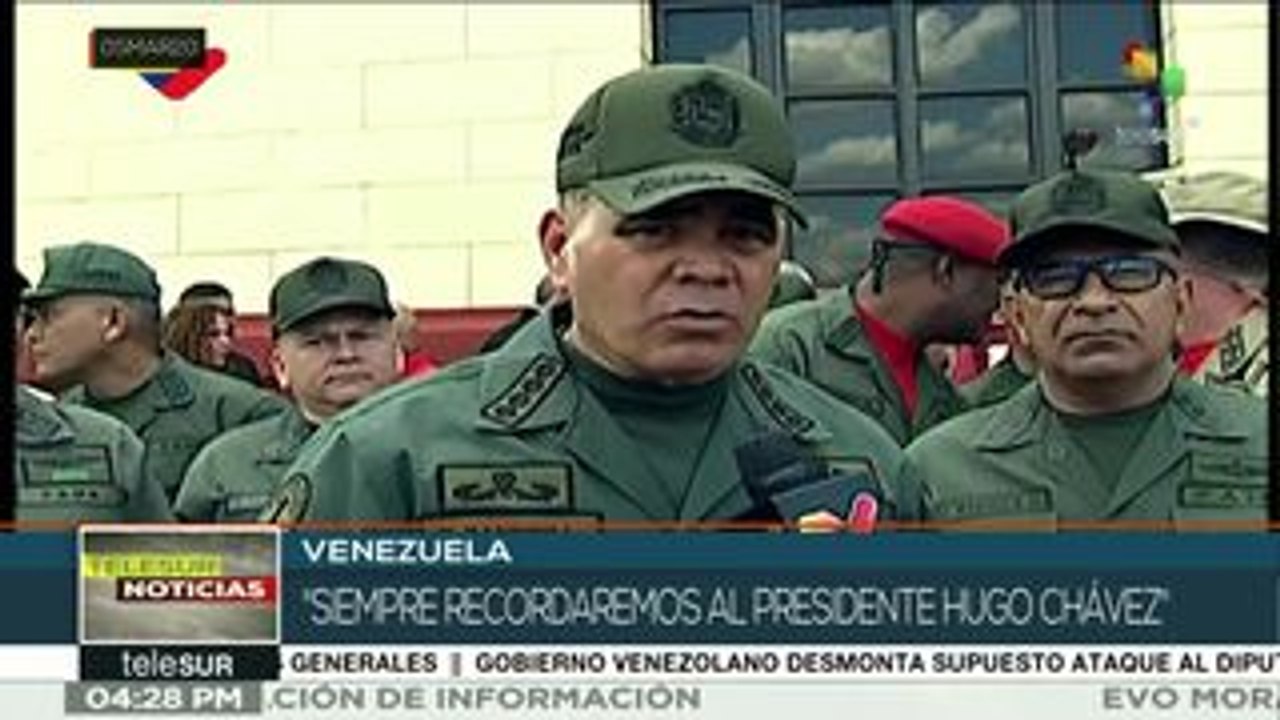 Padrino López: siempre recordaremos al presidente Hugo Chávez