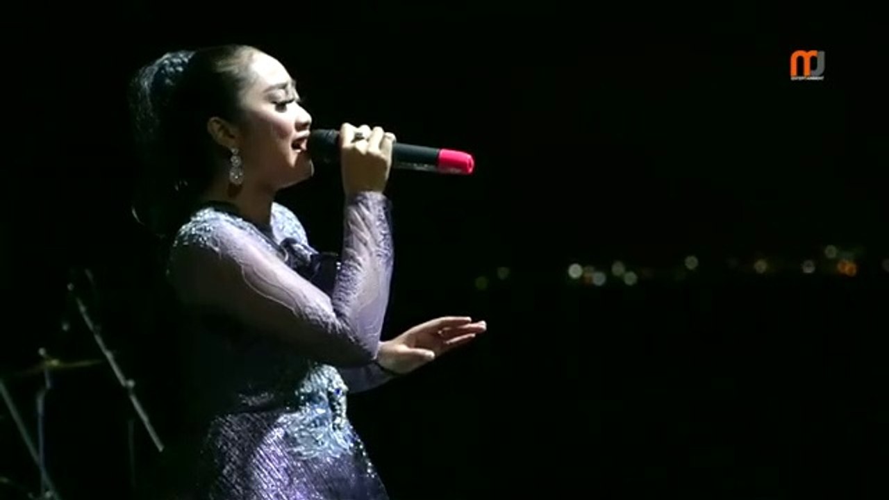 Terhanyut Dalam Kemesraan Anisa Rahma New Pallapa Tahun Baru 2021