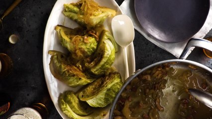 Tom Colicchio's Apple Cider-Braised Cabbage