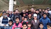 مظاهرة في درعا البلد تطالب بالإفراج عن المعتقلين في سجون أسد