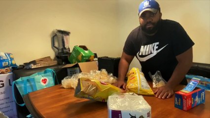 Making 100 Sandwiches For the Homeless of Atlanta