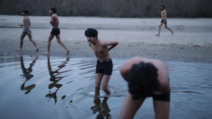 اللاجئون السوريون.. مصائر تتأرجح بين الموج والرصاص اليوناني