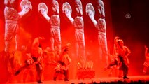 Anadolu Ateşi Dans Topluluğu Bursa'da sahneye çıktı
