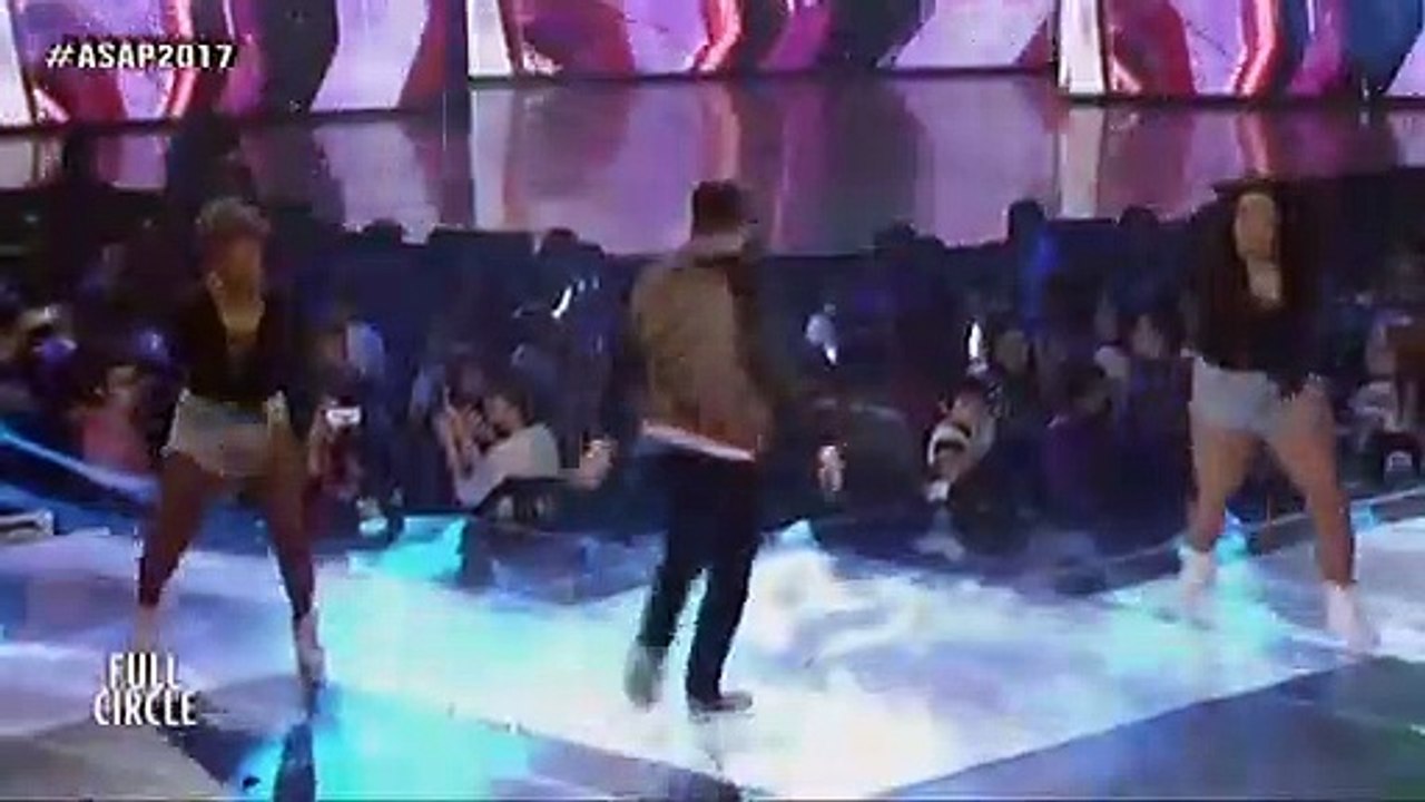 Maja and Enchong together with the ASAP teen dance idols in an all-out dance performance