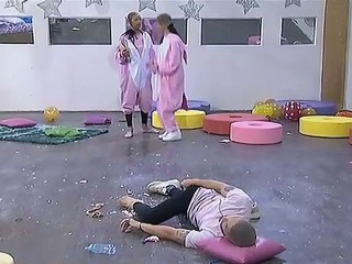 Nikko, nakaisip ng kakaibang parusa sa mga natalo