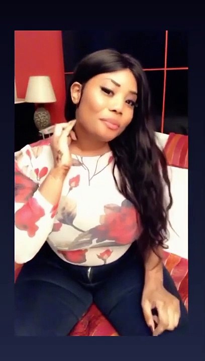 Amina Black signe son retour avec une vidéo torride qui fait sensation